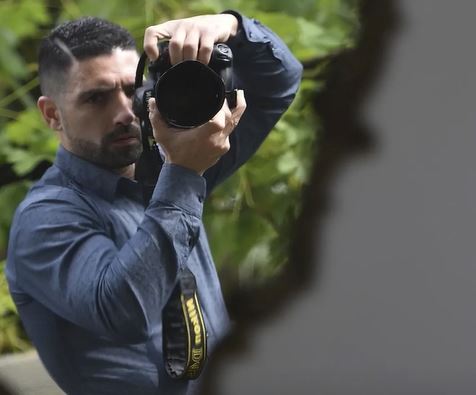 Incidente lunedì in tangenziale a Salerno, resta grave il fotografo Benny Sarno