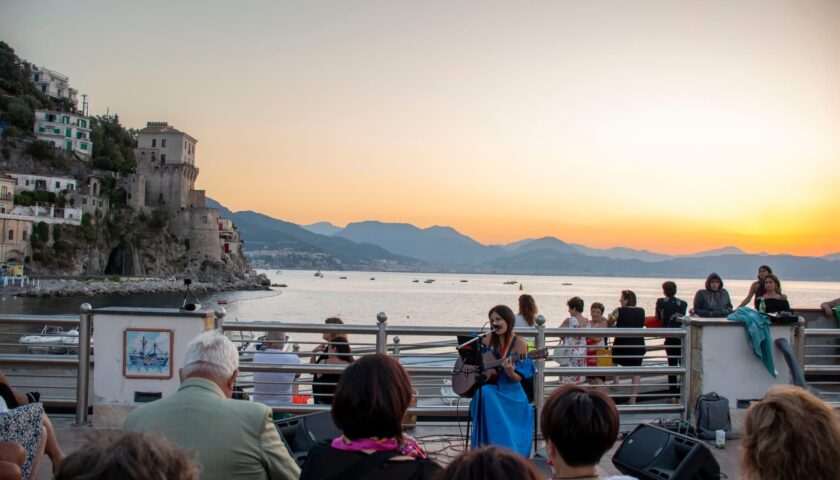 CETARA SI TINGE DI BLU CON “LE NOTTI AZZURRE” SUMMER EDITION 2025