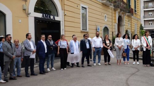 Baronissi, il Consiglio Comunale approva all’unanimità il riconoscimento dello Stato di Palestina a margine della marcia della pace 