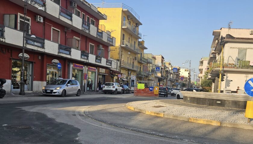 Scafati, ampliamento rete fognaria: riaperta una corsia di corso Nazionale