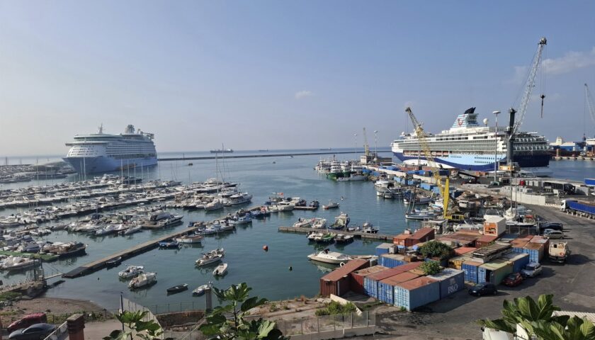 Salerno, due navi da crociera con 6mila turisti arrivate nel porto di Salerno