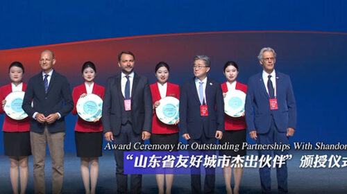 Premiato in Cina il presidente Confcooperative Campania Salvatore Scafuri
