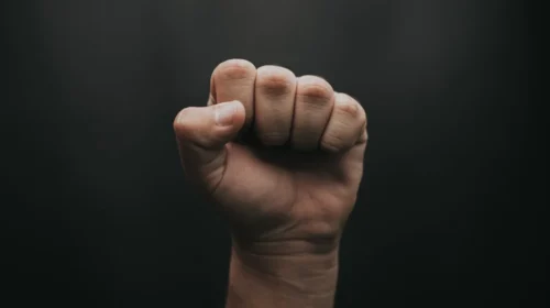 SE IL MIO EX NON PAGA L’ASSEGNO DI MANTENIMENTO, COME POSSO FAR VALERE I MIEI DIRITTI?