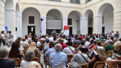 DOMANI IL TAGLIO DEL NASTRO PER SALERNO LETTERATURA
