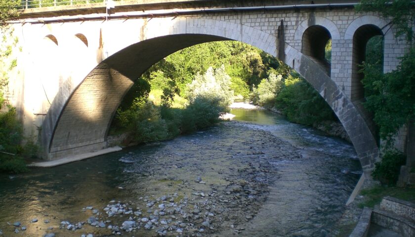 Fiume Sele inquinato, 100 indagati