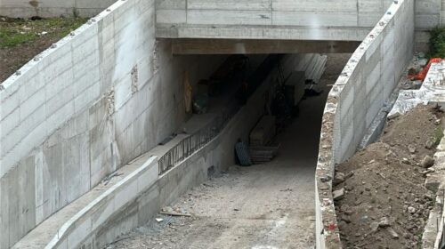 Pagani, sottopasso ferroviario e riqualificazione urbana: Fratelli d’Italia si rivolge al Comune e solleva criticità sul progetto