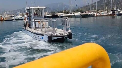Salerno, mare inquinato: spazzamare a contrasto degli illeciti