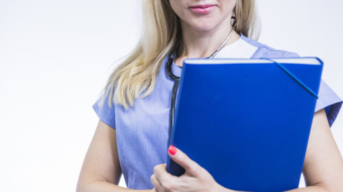 UN MEDICO HA SBAGLIATO DIAGNOSI. POSSO ACCEDERE ALLA MIA CARTELLA CLINICA PER UN RISARCIMENTO