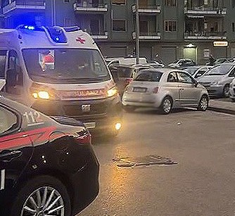 Salerno, sparatoria a Torrione: ferito un 45enne, indagano i carabinieri