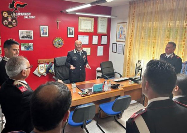 Carabinieri, il generale La Gala in visita ai presidi territoriali della costiera amalfitana