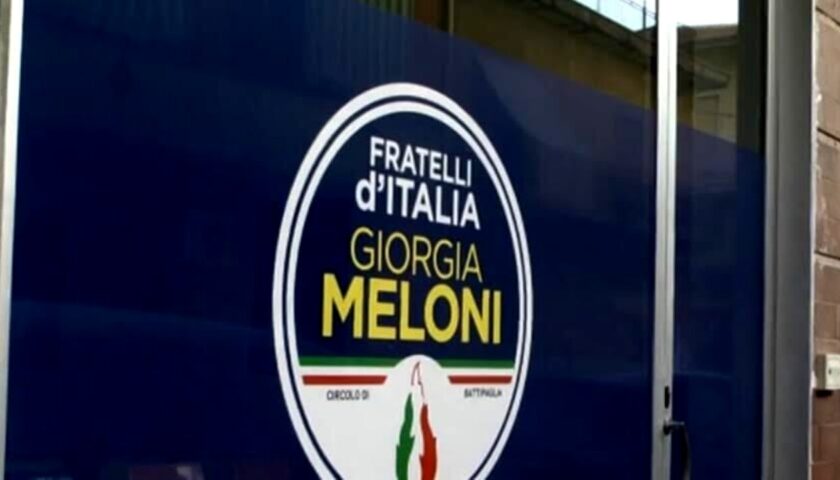 Battipaglia, ancora un atto vandalico contro la sede cittadina di Fratelli d’Italia