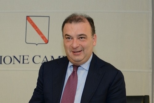 Terzo mandato in Campania, Forza Italia apre e chiede garanzia sul candidato: “Ora tocca a noi”