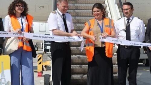 Aeroporto, Vueling inaugura il volo diretto Salerno-Parigi Orly