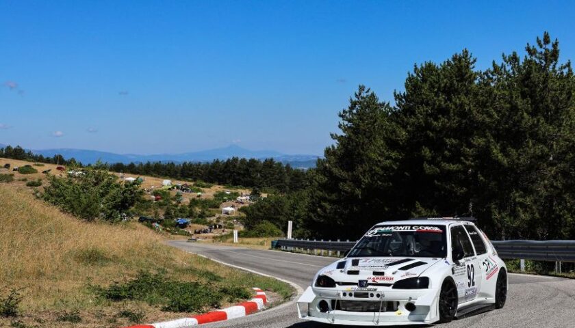 Piloti AciSalerno ancora a bersaglio alla Porsche Supercup in Austria, alla Coppa Paolino Teodori ad Ascoli e nel Tricolore Challenge a Sarno