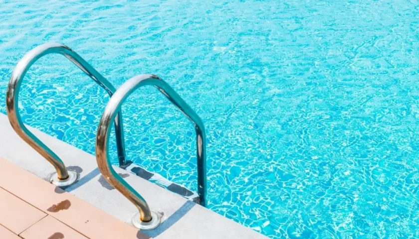 Bimbo di 6 anni perde la vita a seguito di una caduta in piscina, Assopiscine rinnova l’appello alla prevenzione e alla sicurezza