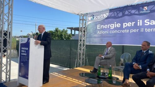 De Luca da Scafati: “Stiamo completando i lavori per disinquinare il fiume Sarno”