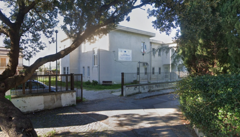 Istituto alberghiero Albanella, Uniti per Cambiare: “Chiacchiere e distintivo”