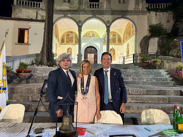 Katia Di Palma è la nuova presidente del Rotary Club Sala Consilina-Vallo di Diano