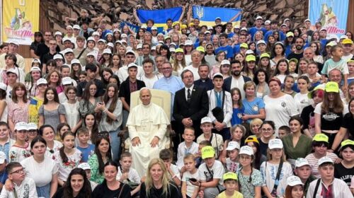 Da Postiglione a Roma, l’incontro dei bambini ucraini con Papa Leone.