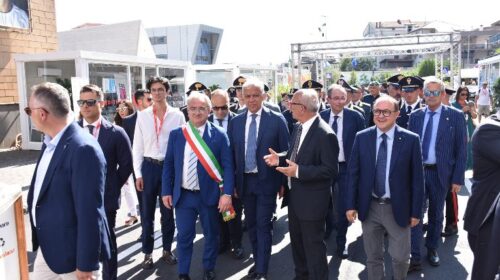 Sicurezza e cultura, il Ministro dell’Interno incontra i ragazzi al Giffoni Film Festival