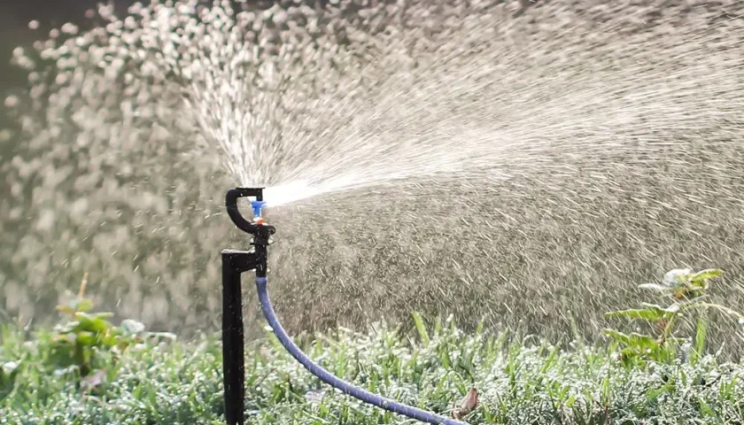 Salerno, Europa Verde: spreco d’acqua al parco Arbostella