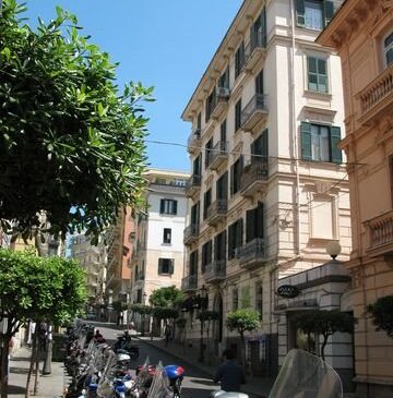 Salerno, via Nizza e via Diaz abbandonate: Celano interroga il sindaco