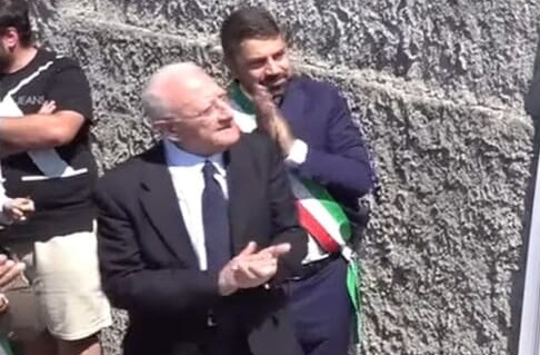 Punti nascita, De Luca: “L’ospedale di Sapri chiuso da Fratelli d’Italia”