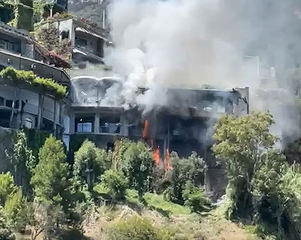 Paura a Positano per un incendio al primo piano dell’Hotel San Pietro