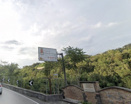 Tratto strada in località Tengana, Colella (Prima Cava): ‘Una trappola per automobilisti e motociclisti”