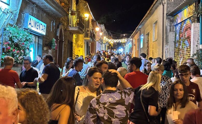 Festa della Cipolla di Vatolla: attesa per il secondo weekend tra gastronomia e musica popolare