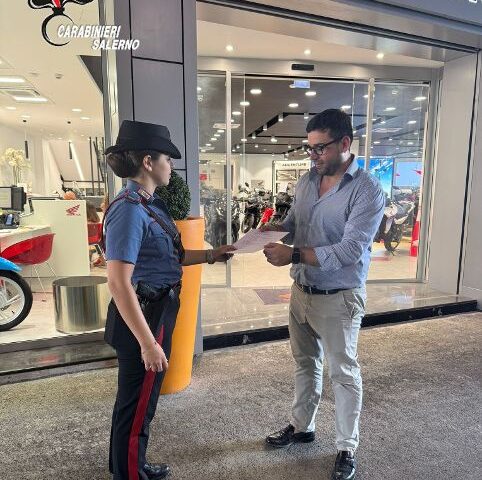 Salerno, sicurezza dei commercianti: collegamento gratuito al 112 promosso dai carabinieri