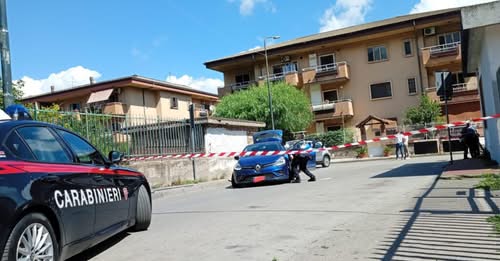 Pagani, carabinieri feriti durante un inseguimento