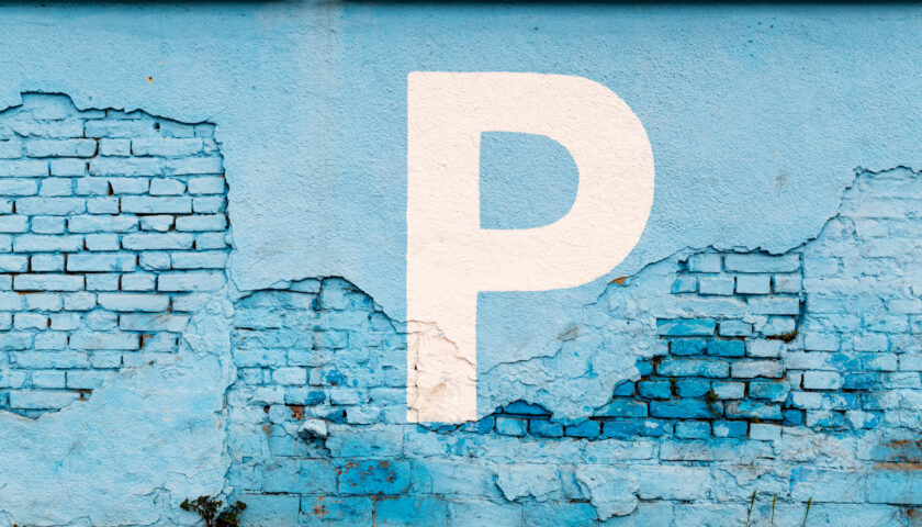 SONO TITOLARE DI UN POSTO AUTO IN UNO SPAZIO COMUNE E VOGLIO ADOPERARLO COME DEPOSITO: POSSO FARLO?