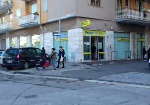 Salerno: occupazione abusiva a Pastena, i residenti chiedono interventi in via Sichelmanno