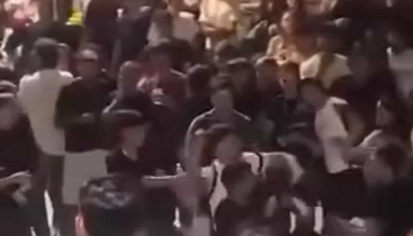 Lite al Baccanalia, il sindaco di San Gregorio Magno risponde agli attacchi del deputato Borrelli