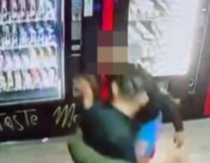 Angri, rapina a mano armata contro a una ragazzina di 13 anni: bandito porta via 20 euro