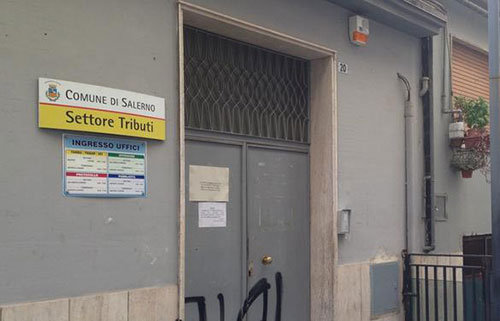 Salerno, giovedì chiuso ufficio tributi in via Costa