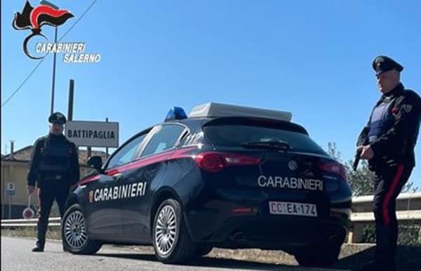 Battipaglia, trovati con la droga: due arresti