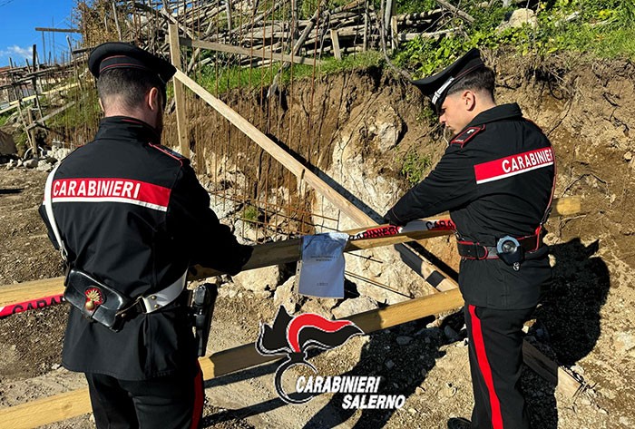 Scala, cantiere irregolare in area tutelata: scattano i sigilli e tre denunce