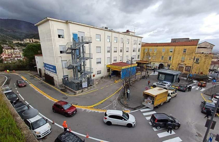 Eboli, caso di tubercolosi: straniero ricoverato in ospedale