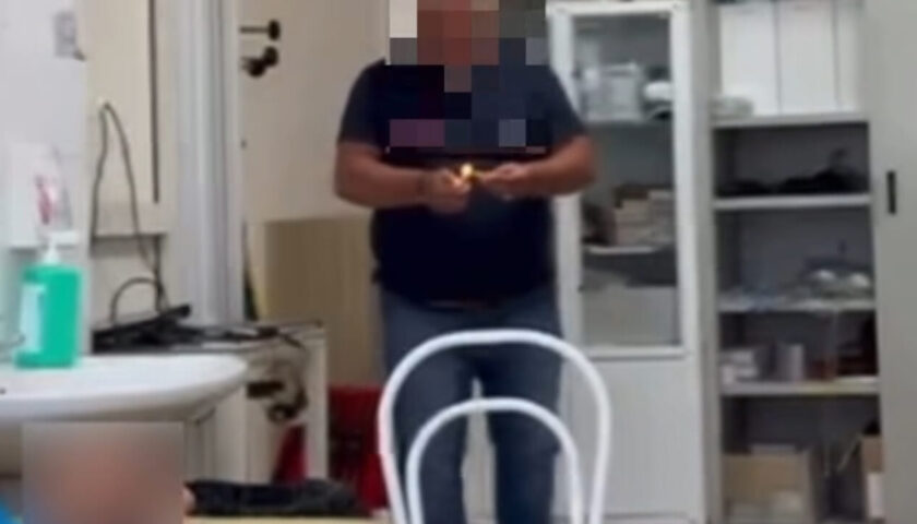 Accende petardo e lo lancia per spaventare autista soccorritore: sconcerto a Palinuro