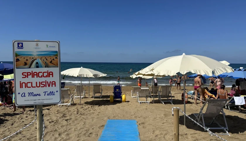 A Castellabate inaugurata la prima spiaggia inclusiva per persone con disabilità