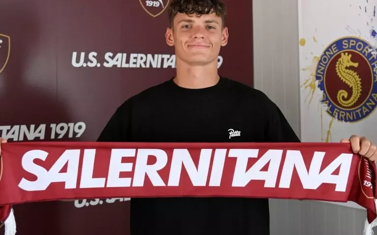 Salernitana, ecco il terzo portiere: firma il 20enne Leonards Čevers