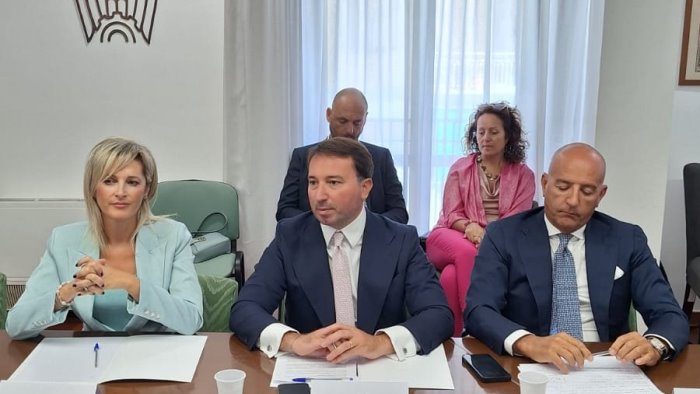 Salerno, sostegno alle piccole e medie imprese: patto in Confindustria