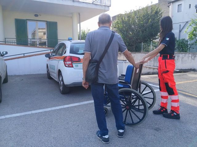 Ambulatorio, lavanderia, docce, consulenze e assistenza: i fragili a Pagani non sono più soli