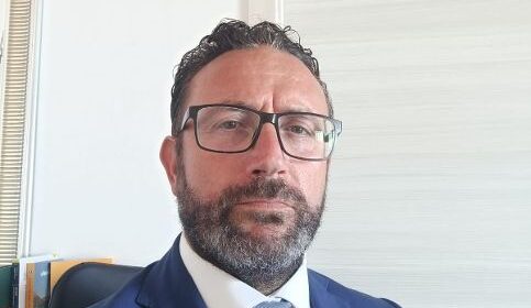 Regione Campania, Ammissione a finanziamento progetti distretti del commercio, Confesercenti: ottimo inizio per sostenere il commercio tradizionale Regione Campania, Ammissione a finanziamento progetti distretti del commercio, Confesercenti: ottimo inizio per sostenere il commercio tradizionale