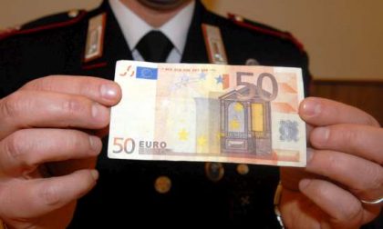 Spendita di banconote false, coppia di salernitani nei guai nel Beneventano