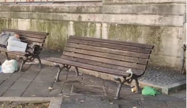 Confortare i poveri, salvare gli ultimi e le città di Nicola Landolfi