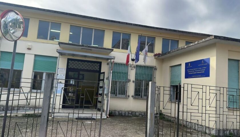 Banda del computer in azione, furto in una scuola di Castel San Giorgio