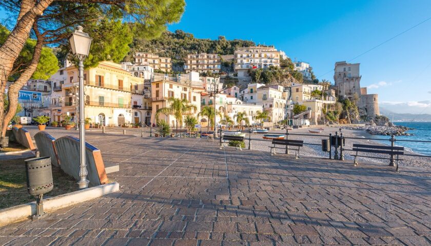 Cetara, il Comune si oppone all’ampliamento del porto di Salerno